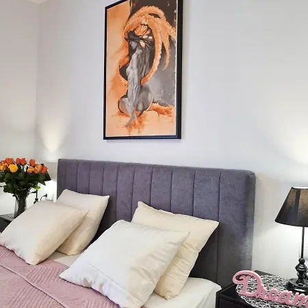 Visit Baltic - Mlodej Sztuki Rs2 11 Apartment *