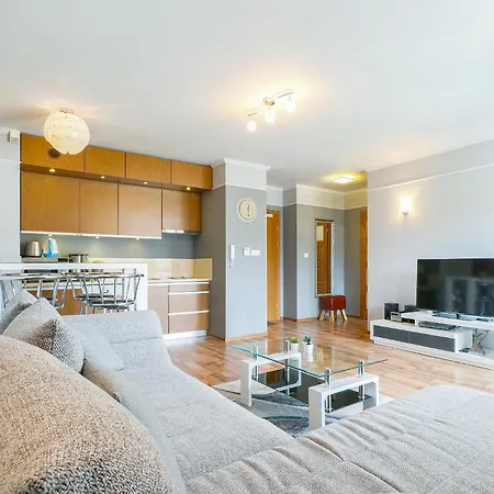 Apartment Villa Mistral By Baltic Home *