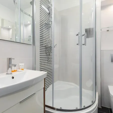 Wind Rose Quarter By Renters Apartment Swinoujscie
