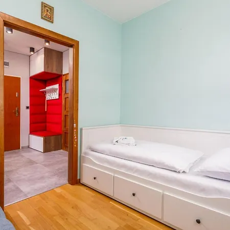 Platan City Centre By Renters Apartment Swinoujscie