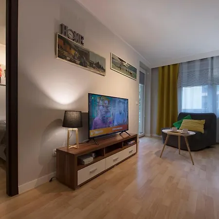 Nautilus Apartment *