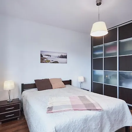 - Chelmonskiego Apartment Swinoujscie