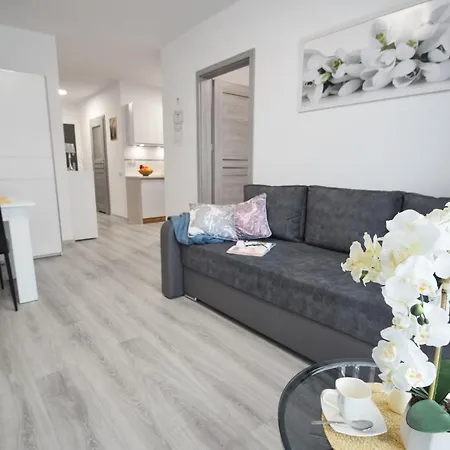 Penelopa Silver Apartment