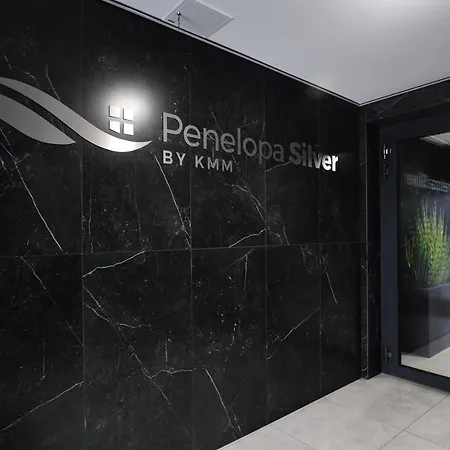 Apartment Penelopa Silver