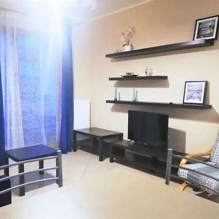 Apartament Platan Patio 5- Berry *
