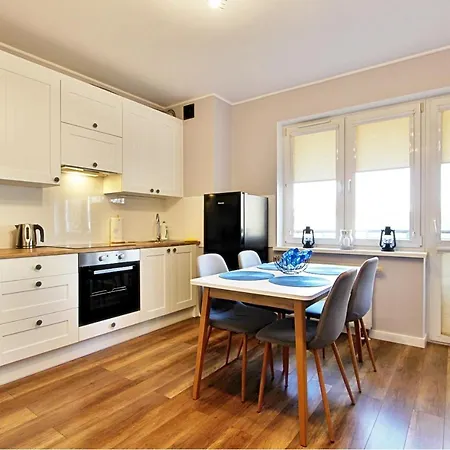Apartament Kotwica Z Prywatnym Miejscem W Hali Garazowej