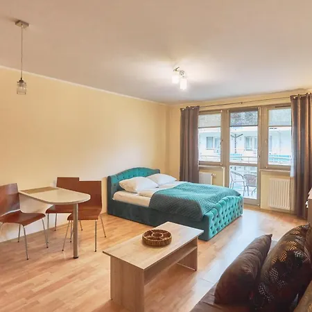 - Lighthouse Zdrojowa Apartment