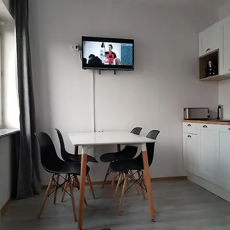 3 Z Balkonem Asklepios Apartment