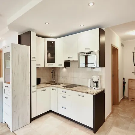 - Wiosenny Zeromskiego Apartment *