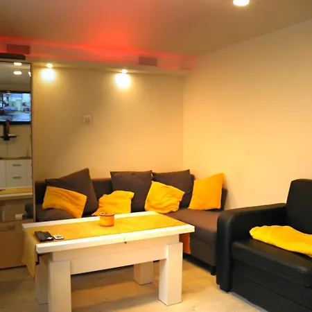 Apartament Bermudy 2 *