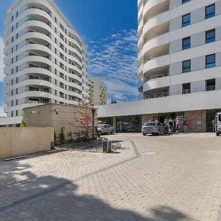 Sun Towers Lux By Renters Prestige Apartment *