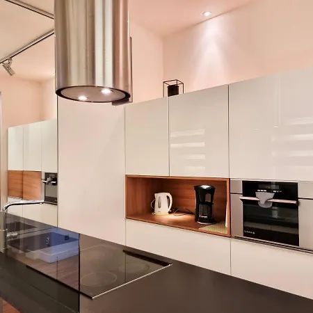 Visit Baltic - Kamienica Apartment