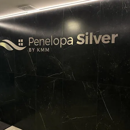 Marine Penelopa Silver Apartment *