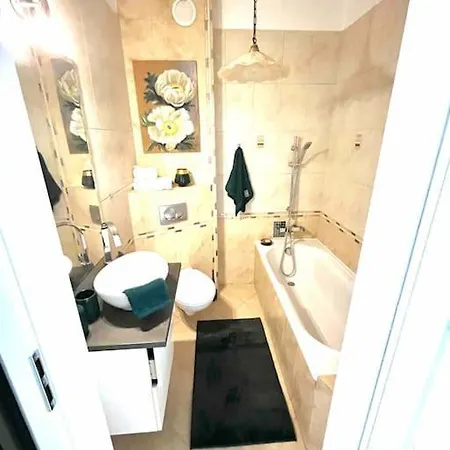 Sea Promenade Luxury Apartment