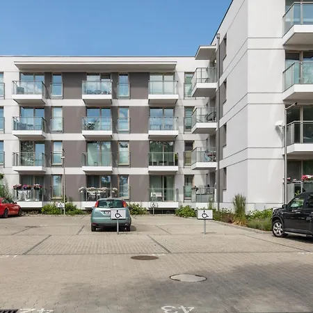 Square By Renters *