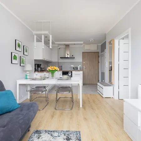 Apartment Square By Renters *