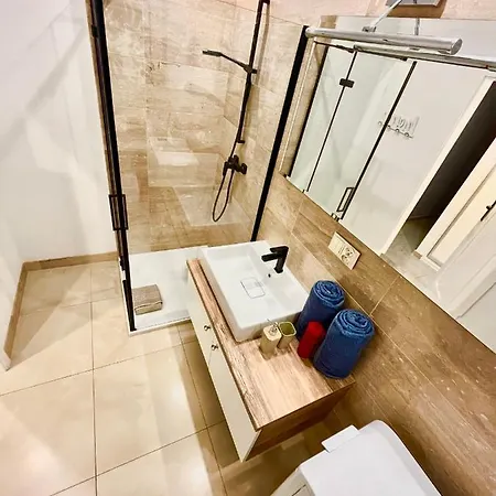 Apartment Platan