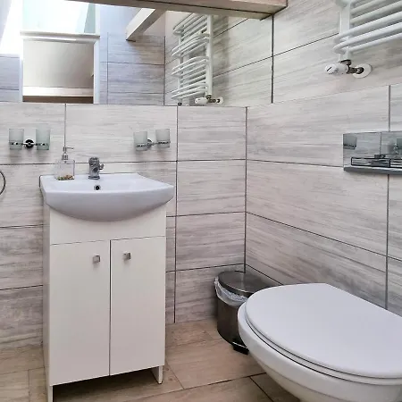 Visit Baltic - Haus Kergulena Apartament