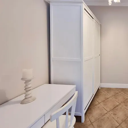 Visit Baltic - Haus Kergulena Apartament