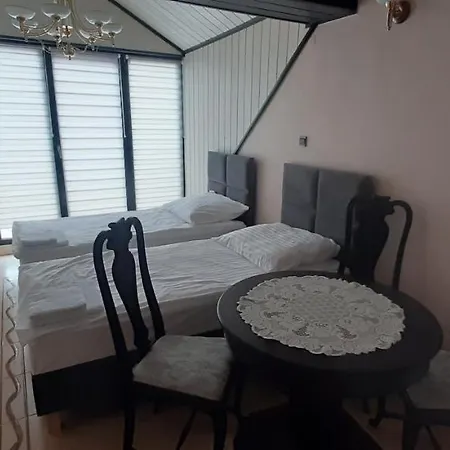 U Eli Apartment *