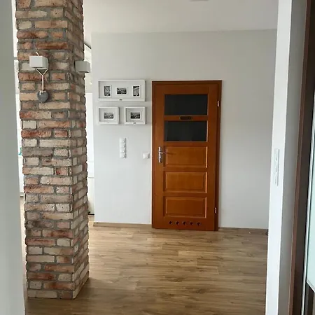 Apartament Marynarza Platan Apartment *