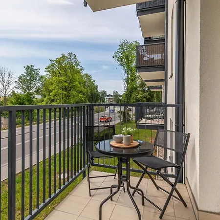 Sunny With Parking & Balcony Luzycka By Renters Apartment *
