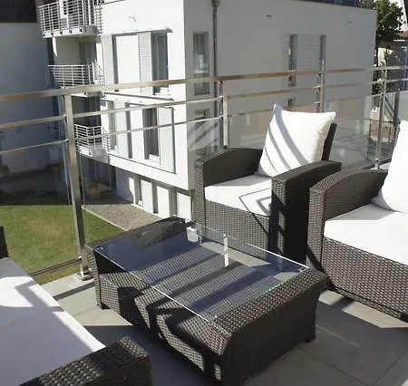 Apartment Four Seasons Aquamarina