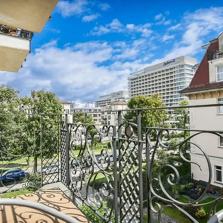 Przy Promenadzie Trzy Korony Z Sypialnia & Parking - Na Wyspie Apartment