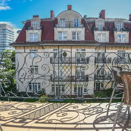 Apartment Przy Promenadzie Trzy Korony Z Sypialnia & Parking - Na Wyspie Swinoujscie