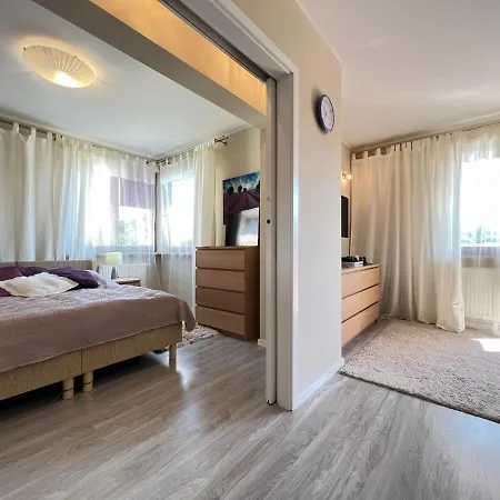 Apartment Zdrojowa Sun *