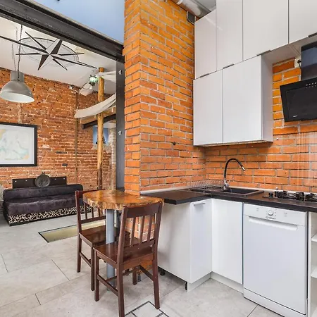 Titanic Loft *