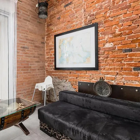 Titanic Loft *