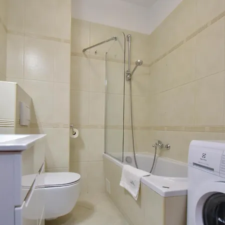 Apartment Przy Promenadzie Trzy Korony Z Sypialnia & Parking - Na Wyspie Swinoujscie
