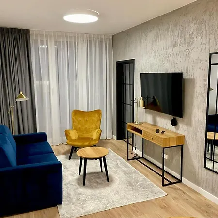 Apartos Seaside Luxury Apartment