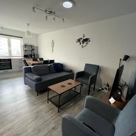Hugo Apartment *
