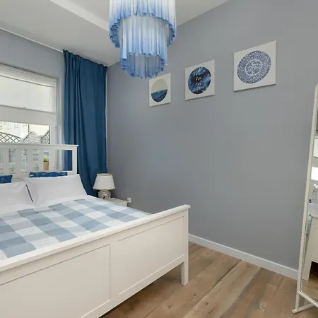 Blue Marine - Z Tarasem I Parkingiem By Rent Like Swinoujscie