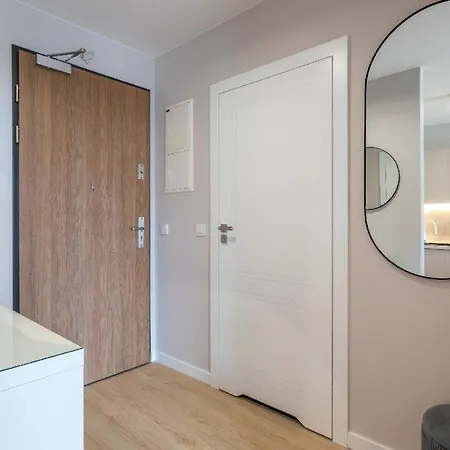Modernes In Apartment *