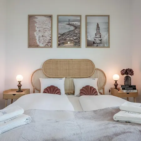 Apartment Ambria Sun Towers