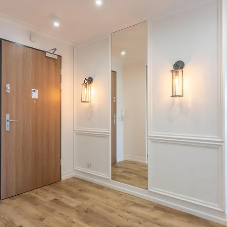 Ambria Sun Towers Apartment