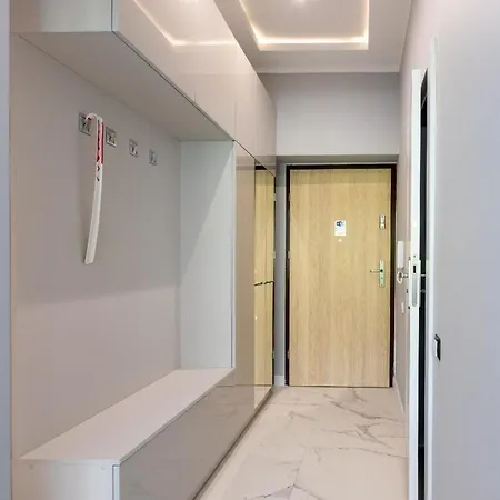 Apartment Tower 27 - Ihre Am