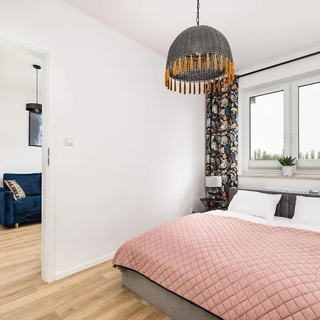 Apartment Modern Luzycka By Renters *