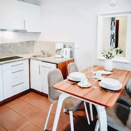 Przy Promenadzie Trzy Korony Z Sypialnia & Parking - Na Wyspie Apartment *