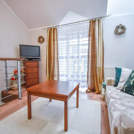 Apartment Przy Promenadzie Trzy Korony Z Sypialnia & Parking - Na Wyspie