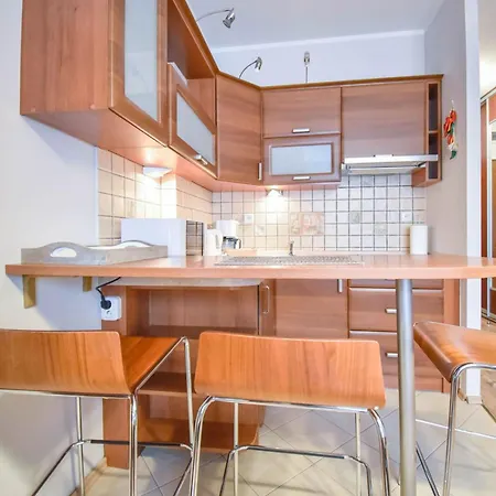 Apartment Przy Promenadzie Trzy Korony Z Sypialnia & Parking - Na Wyspie