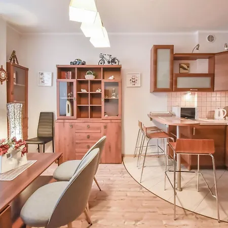 Apartment Przy Promenadzie Trzy Korony Z Sypialnia & Parking - Na Wyspie Swinoujscie