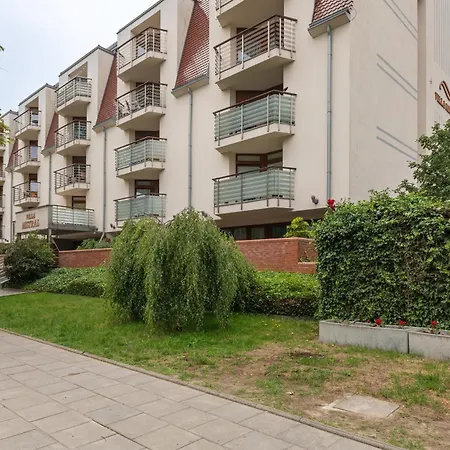 Apartment Przy Promenadzie Mistral Ii By Renters Swinoujscie