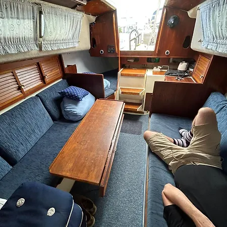 Botel Na Jachcie Lanette W Swinoujsciu *