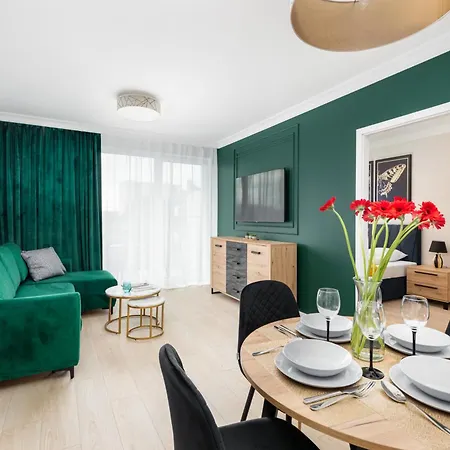 Apartment Square By Renters