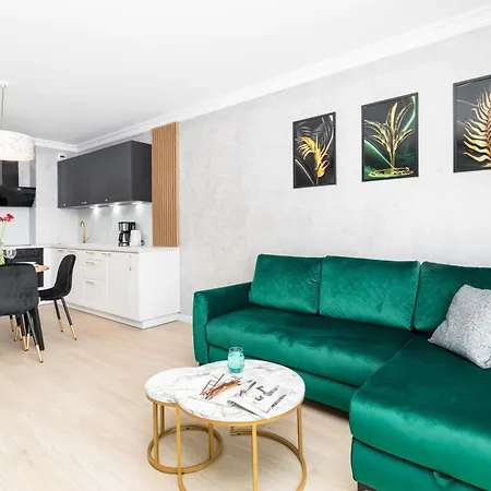 Square By Renters * Swinoujscie