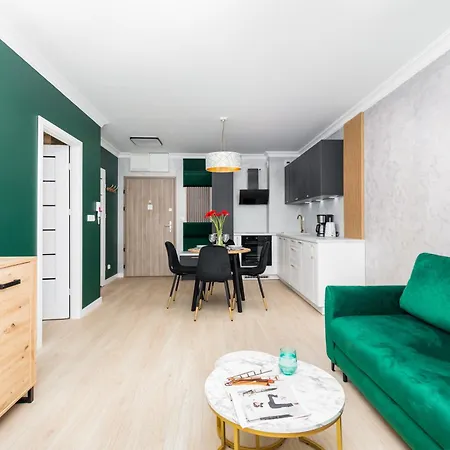 Square By Renters Apartment Swinoujscie